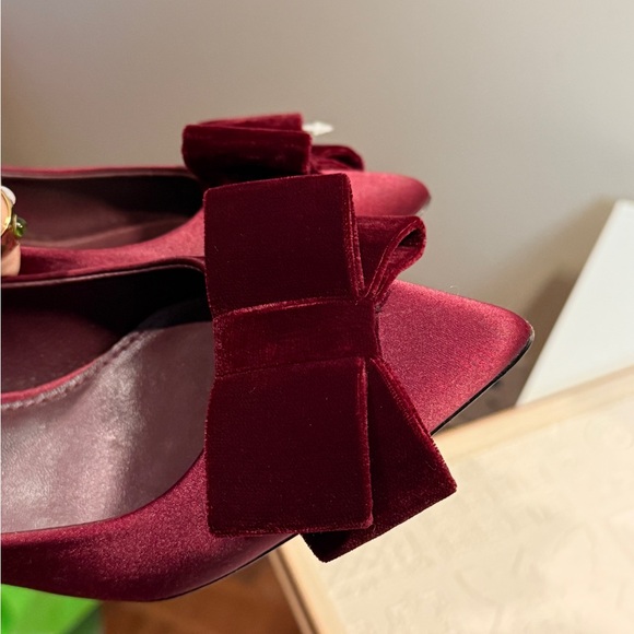 Tory Burch Burgundy Velvet Pointed-Toe Bow Heels - Picture 6 of 8